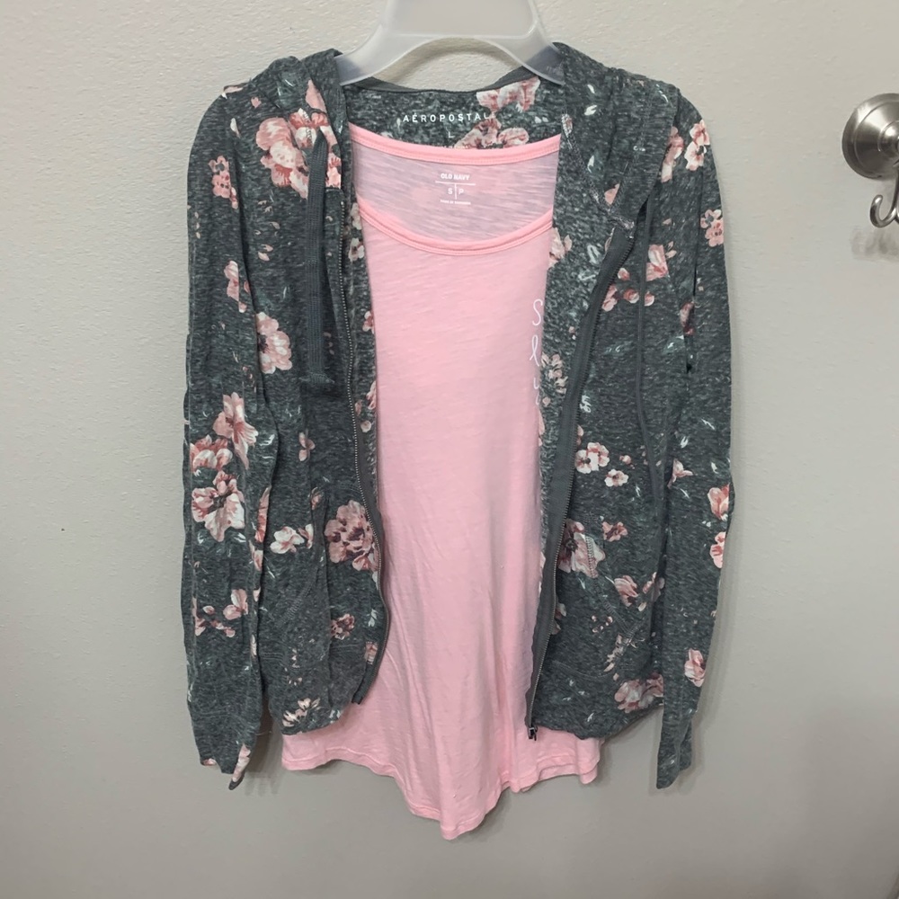Thin, Flowered Zip-Up Hoodie (FITS ADULT SMALL)